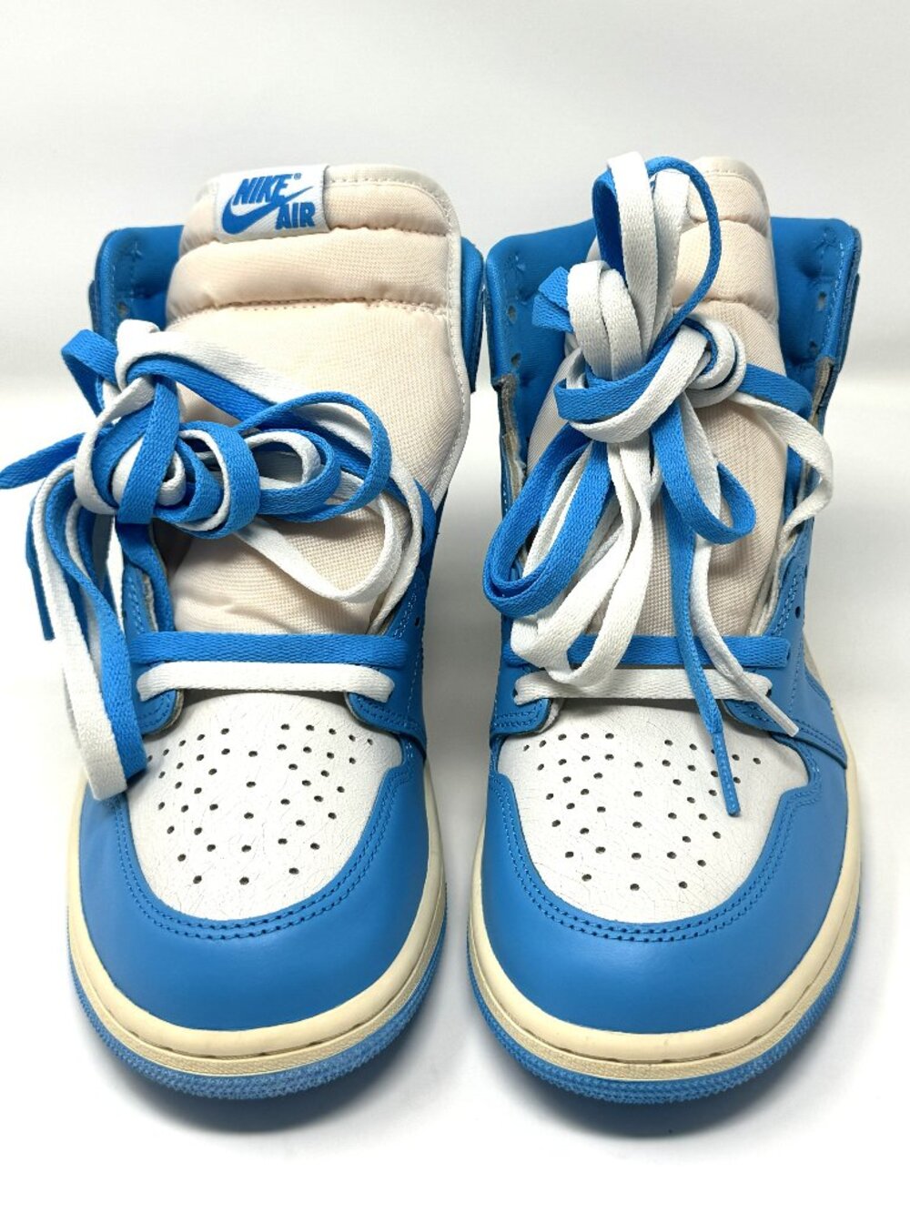 Retro High OG Air Jordan 1 in DK Powder Blue, Men, Size 9
